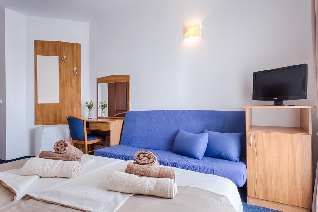Hotel Viktorija 3*