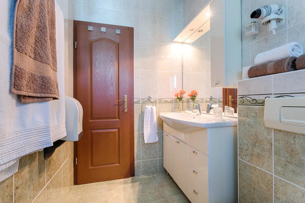 Viktorija Hotel