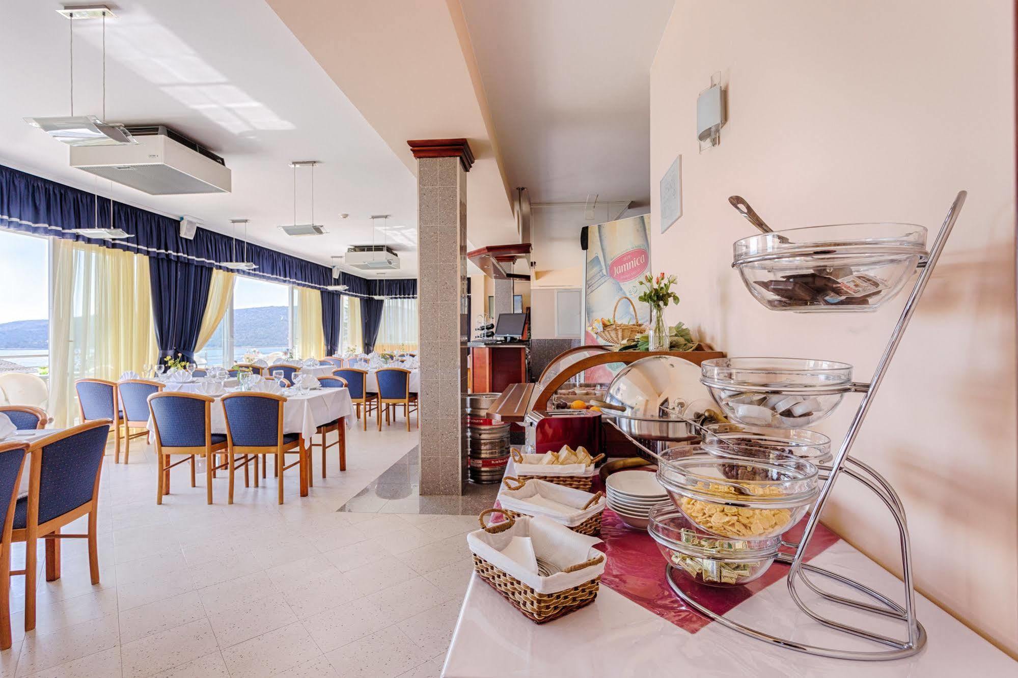 Hotel Viktorija Seget Vranjica
