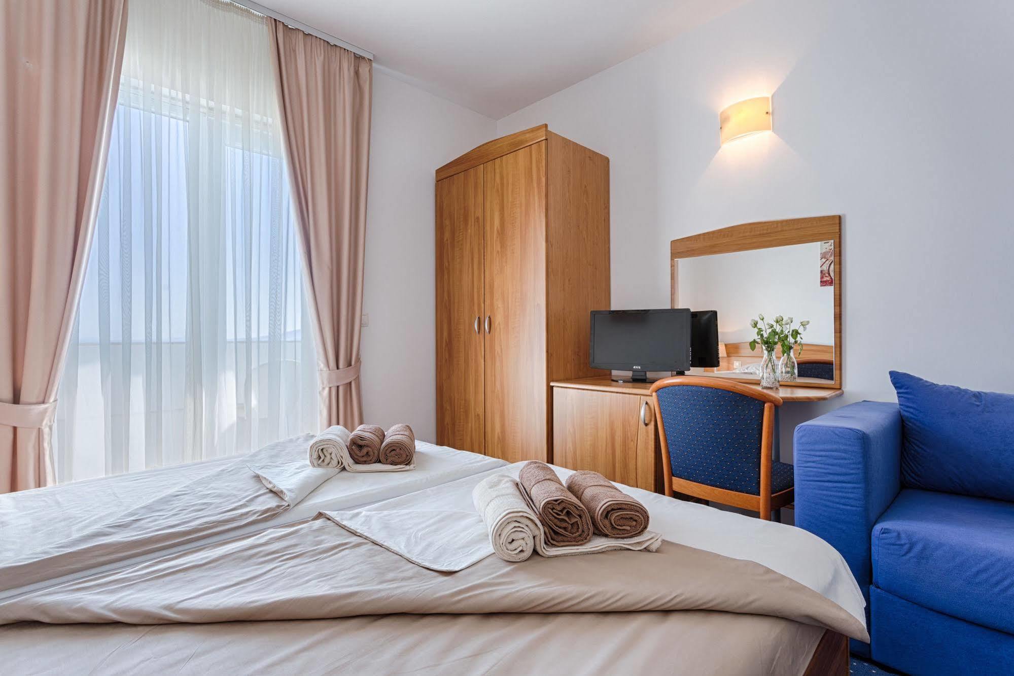 Viktorija Hotel