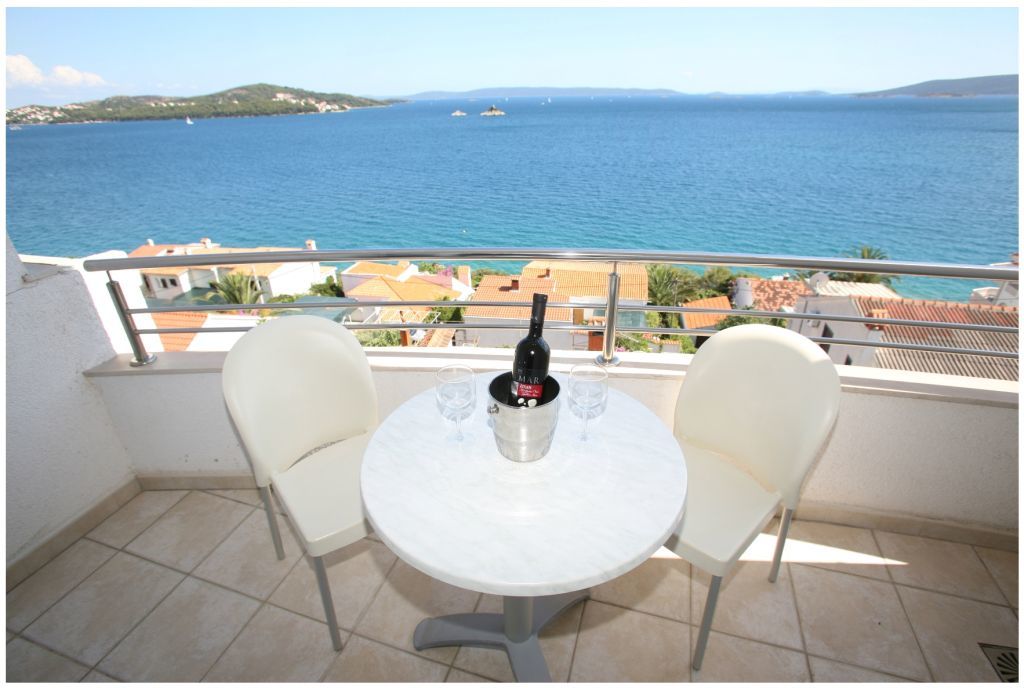 Viktorija Hotel 3*